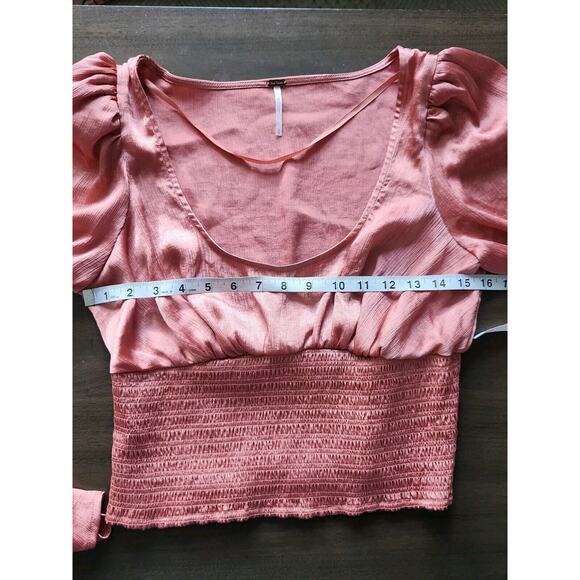 Free People Santiago blouse in Pink Cinnamon long sleeve satin top Size Medium - Picture 8 of 10